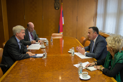  Министар рударства и енергетике Александар Антић састао се са амбасадором САД, Кајлом Скатом (Kyle Scott) 