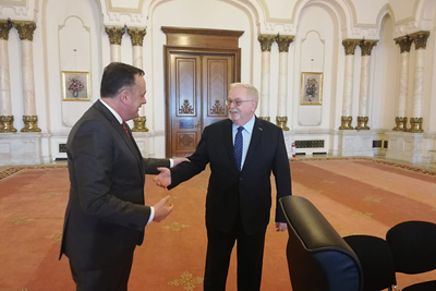 Министар Александар Антић са министром енергетике Румуније Антоном Антоном