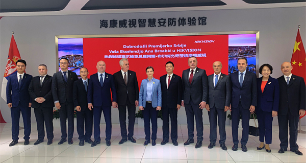 Министар Антић оценио посету Кини као врло успешну 